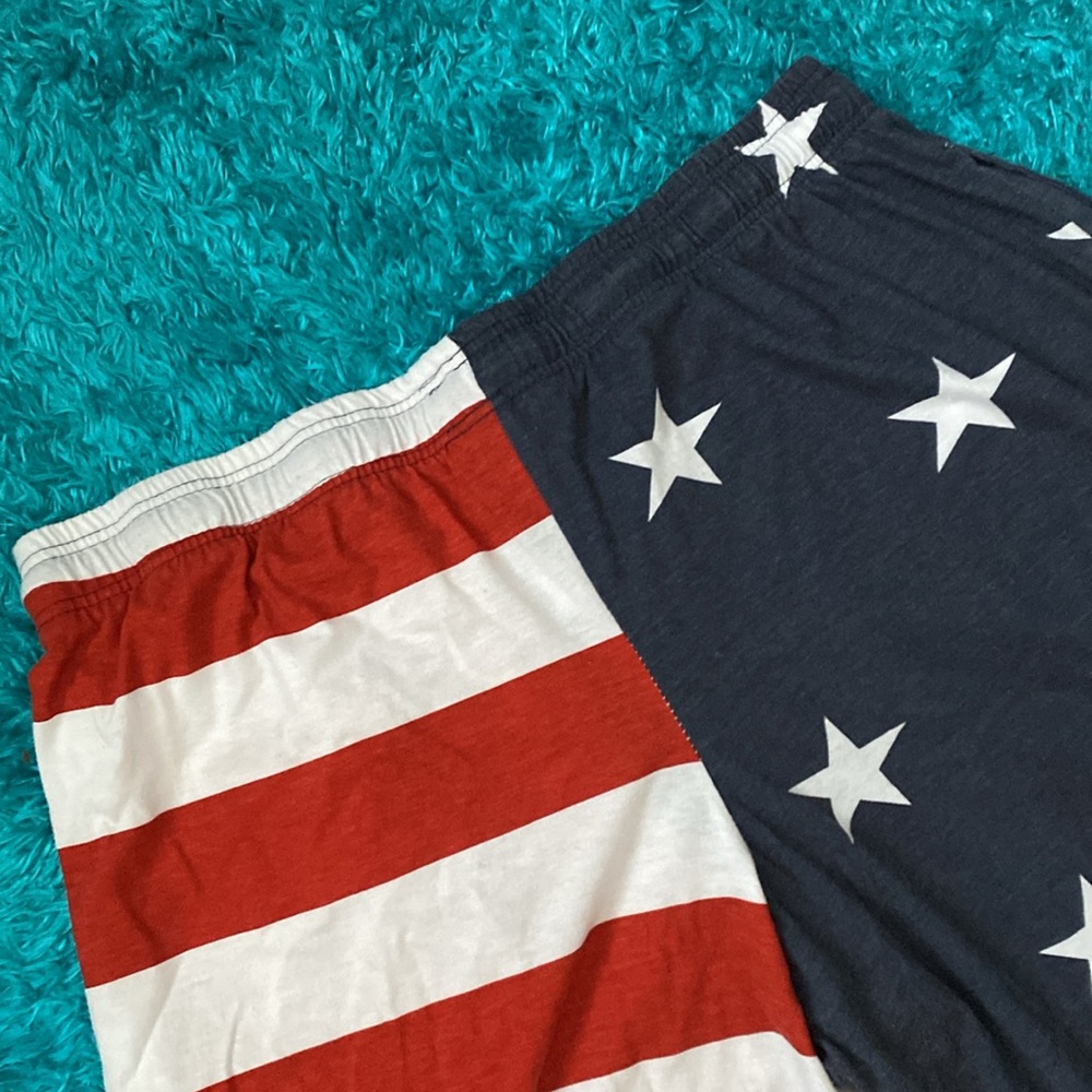 US Flag 🇺🇸 patriotic athletic shorts - Picture 10 of 17